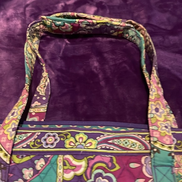💜Vera Bradley💜-Vibrant Paisley Tote Bag - Picture 5 of 6